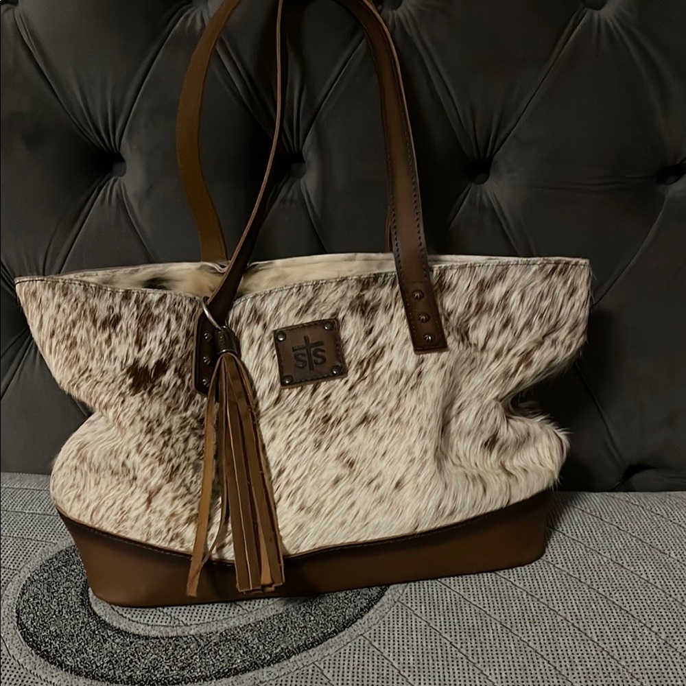 STS Ranchwear Women's Brown and Cream Tote Bag